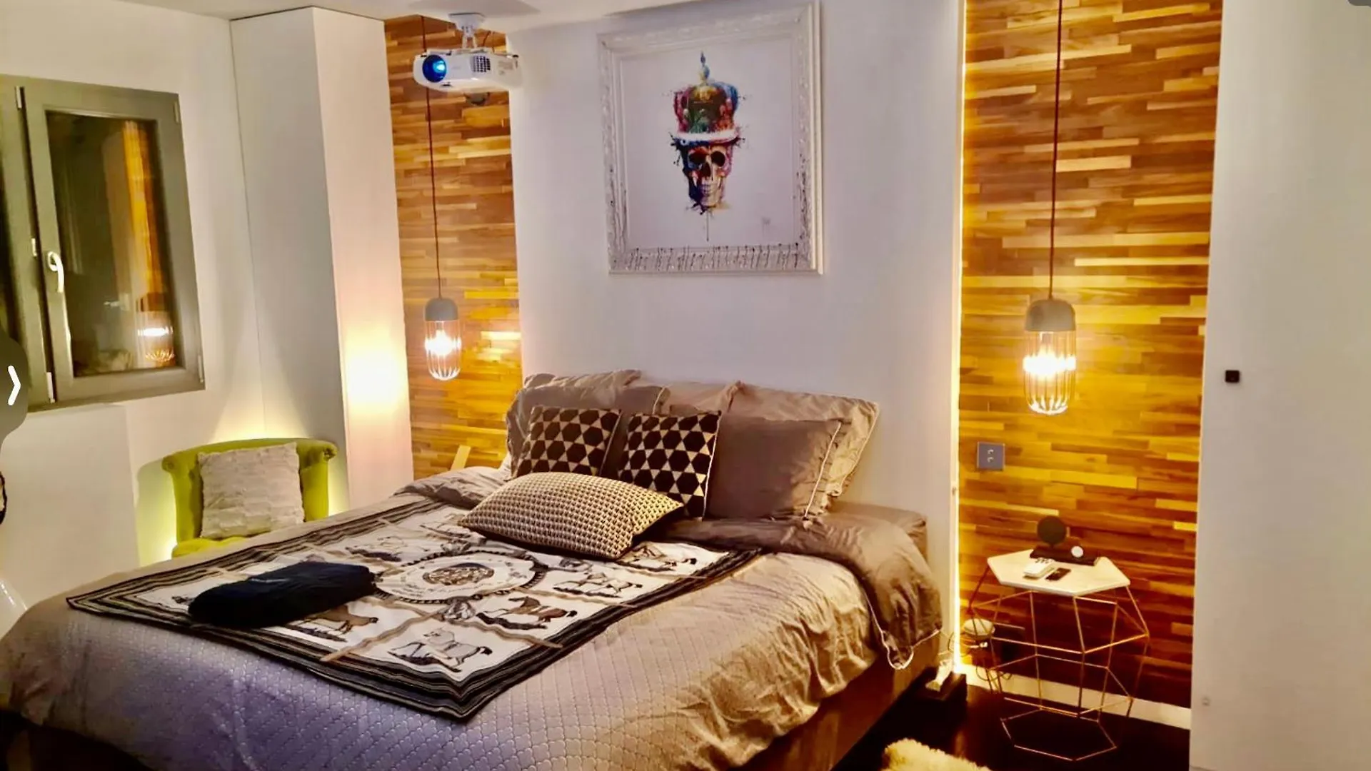 Luxury Rooftop Escape With Jacuzzi & Sacre-Coeur View París Apartamento