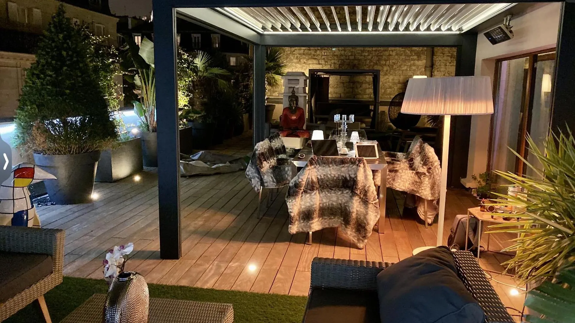 Luxury Rooftop Escape With Jacuzzi & Sacre-Coeur View Paris Daire